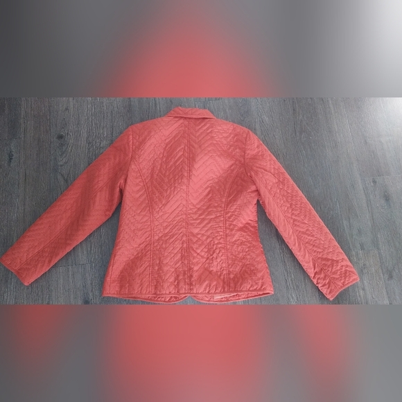 REQUIREMENTS Amber Orange Women’s Lightweight Jacket Size M - Picture 5 of 6